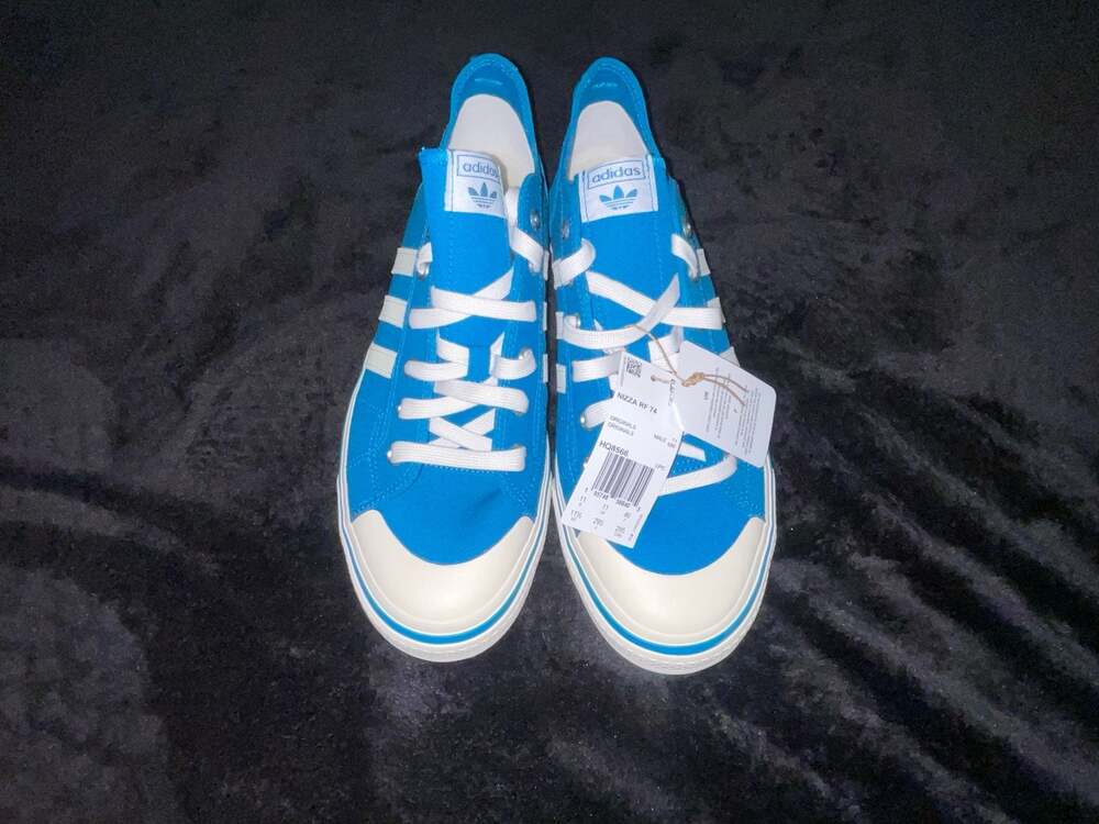 adidas Originals Nizza RF 74 Turquoise/White Canvas Low Top Sneakers (NWT)